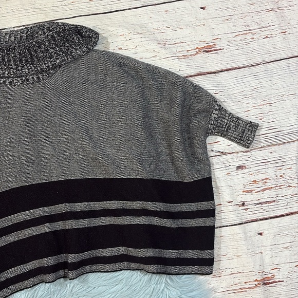 Anthropologie Maeve Keisha Poncho Sweater in Black - Picture 6 of 9